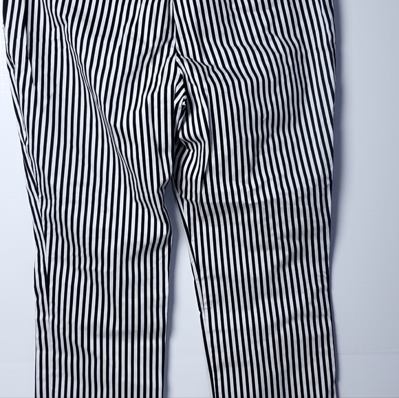 New York and Co. STRIPPED Ankle Pants - Picture 8 of 15